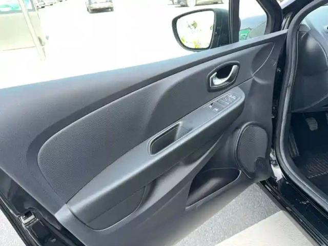 Renault Clio 1.2 16v 75 — photo 19