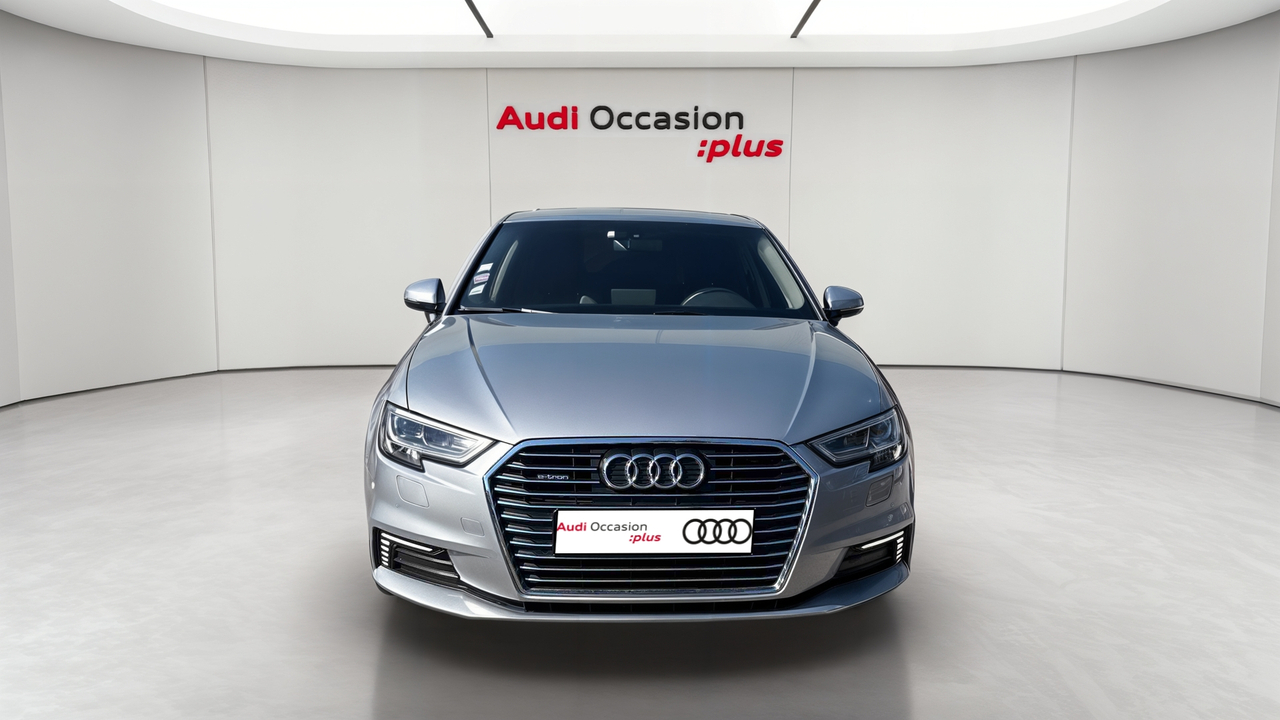 Audi A3 Sportback 40 e-tron 204 S tronic 6 — photo 8