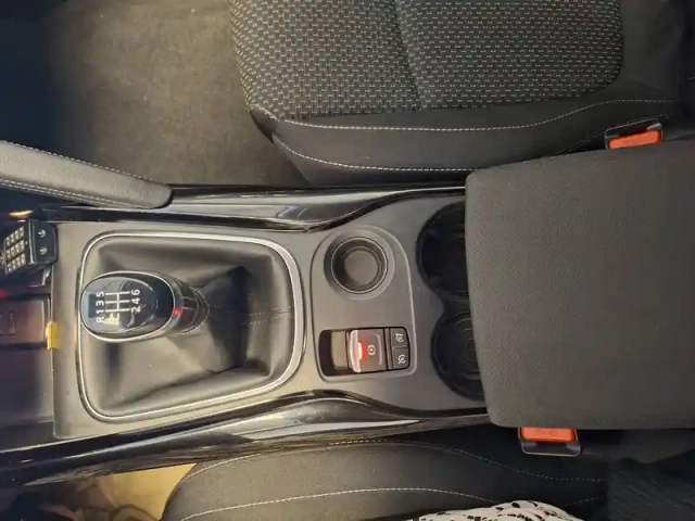 Renault Kadjar blue dci 115 — photo 46