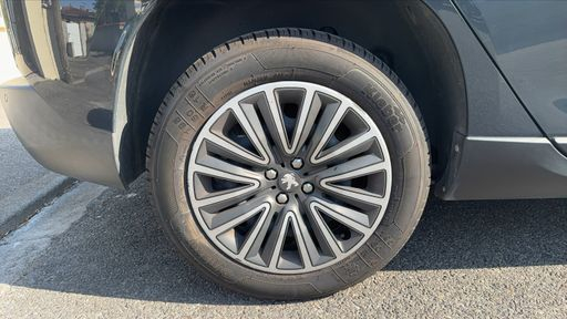 Peugeot 2008 1.5 BlueHDi 100 - Allure – 2019 – 132342 km – Diesel – Boîte Manuelle — photo 19