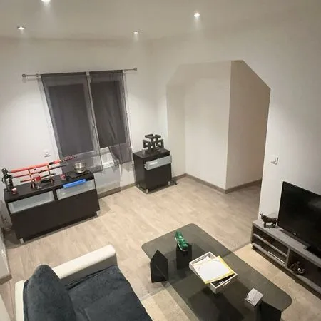 Maison de ville 67 m2 à Vendre