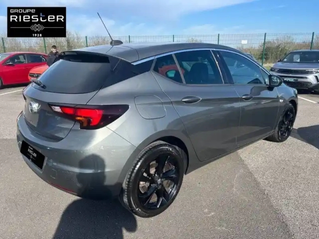 Opel Astra 1.5 diesel 122 ch bva9 — photo 15