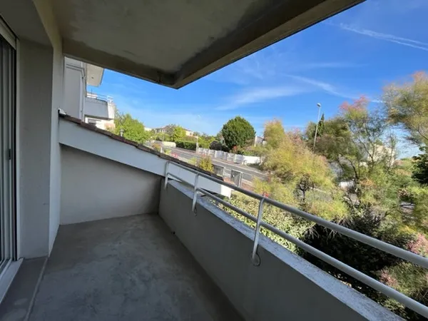 Appartement T2 de 49,35 m2 avec balcon et parking - Pessac M