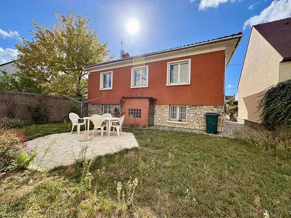 Maison de plain-pied 5 pièces 110 m²