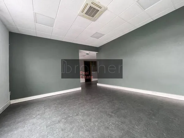 Bureaux 120 m²