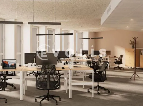 Bureau 787 m²