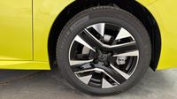 Peugeot 208 1.2 Hybrid 145ch Allure e-DCS6 — photo 20