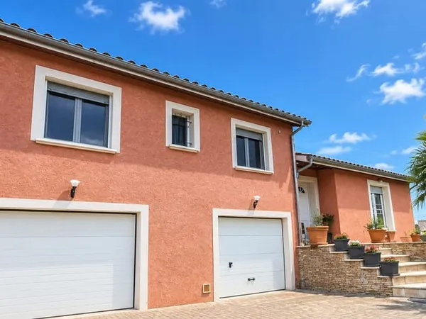 Maison 5 pièces 140 m²