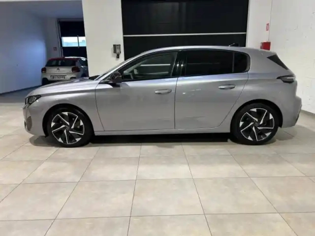 Peugeot 308 1.2 puretech 130ch s&amp;s allure pack eat8 — photo 4