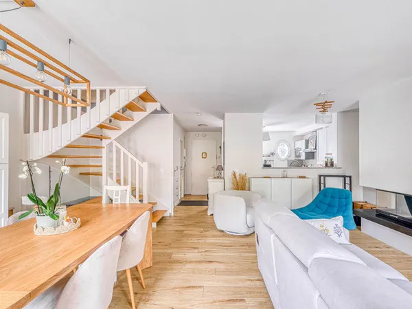 Maison familiale avec combles aménagés - Bailly-Romainvilliers, Quartier du Golf