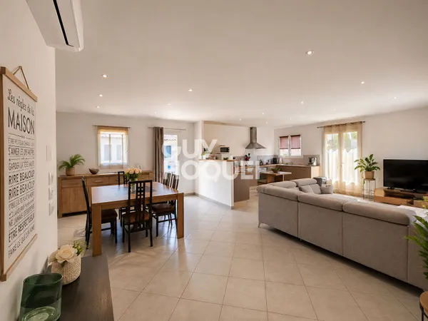 Villa contemporaine 110 m² Terrain de 550 m²