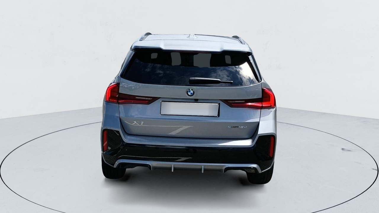BMW X1 — photo 5