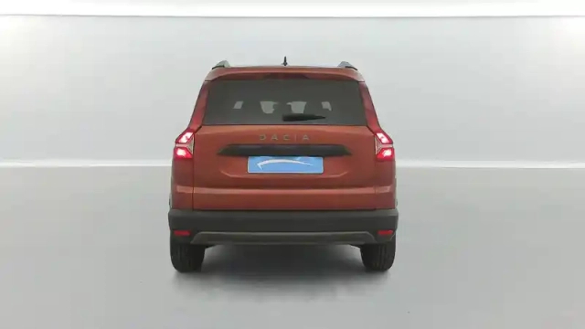 Dacia Jogger tce 110 7 places — photo 4