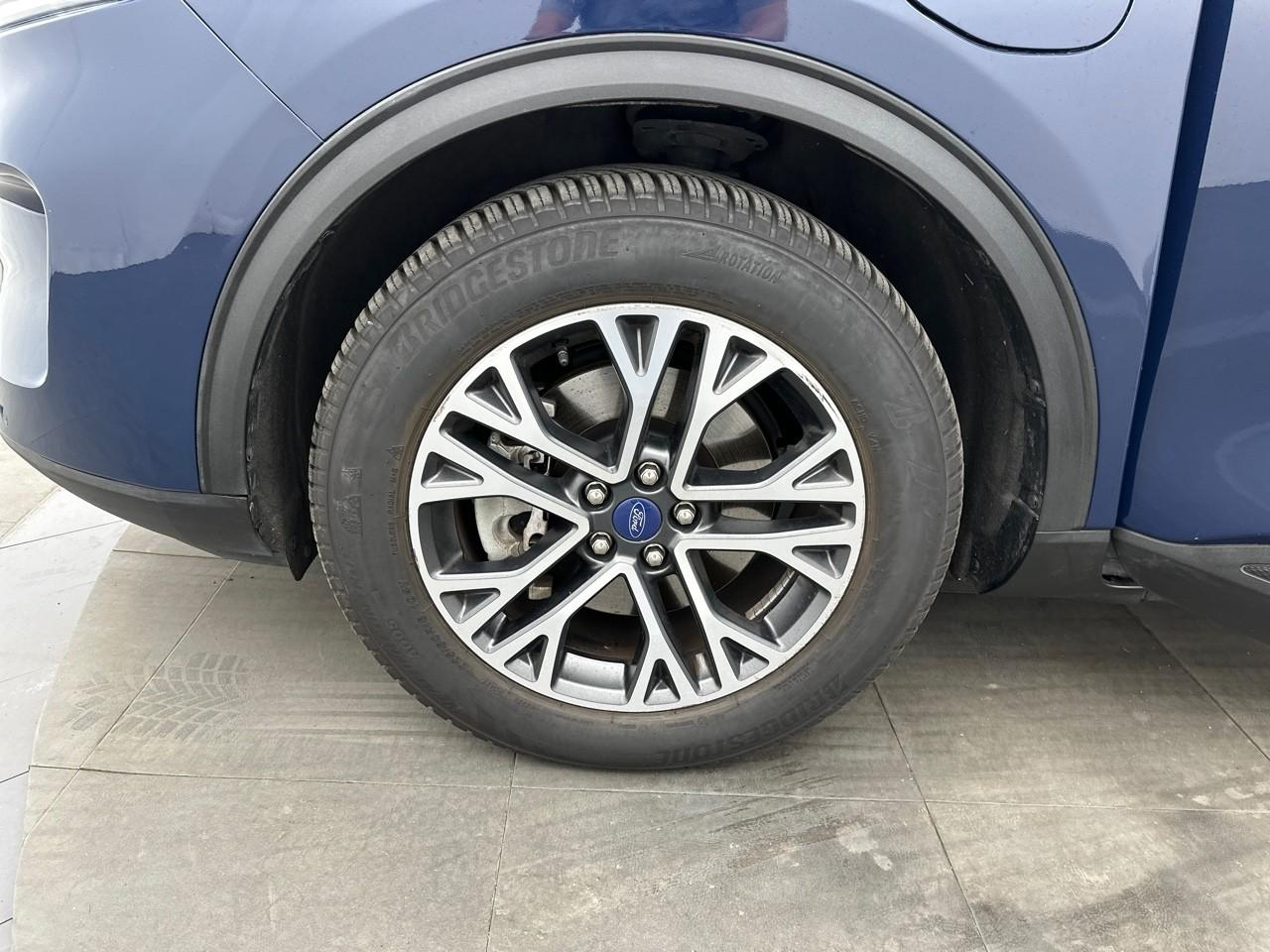 Ford Kuga 2.5 duratec 225 ch powersplit phev e-cvt s&s titan — photo 14