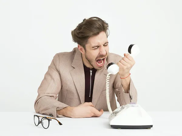 Démarchage téléphonique : à partir du 11 août 2026, le consentement préalable devient la règle et Bloctel disparaît