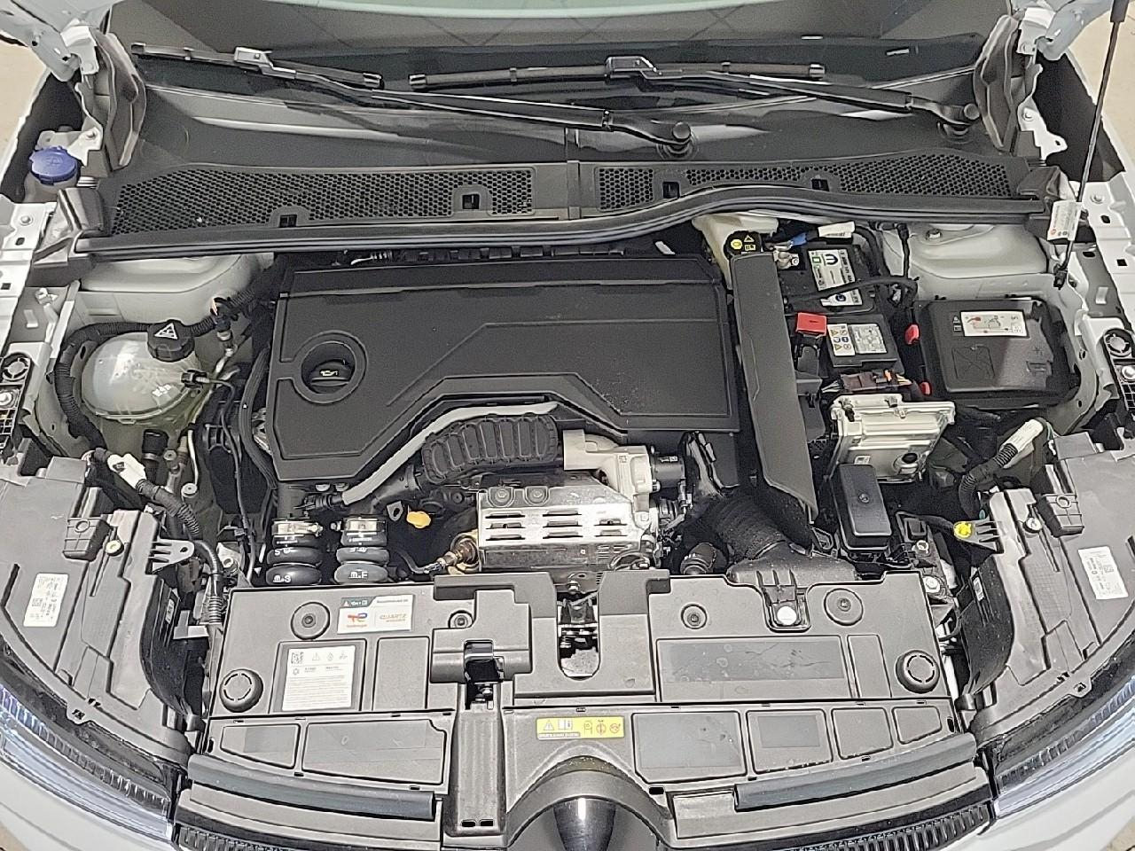 Citroën C4 hybride 136 e-dcs6 max — photo 15