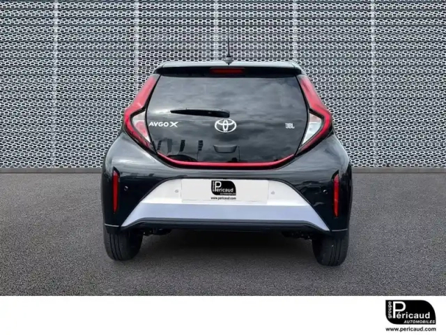Toyota Aygo x 1.0 vvt-i 72 s-cvt — photo 4