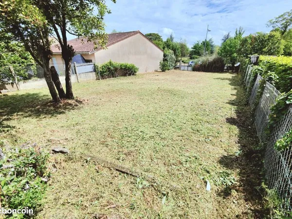 Terrain 350 m² Begles