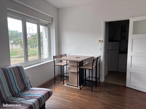 Maison meublée à louer à Beaugency