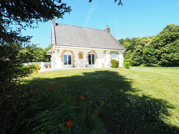 Maison 8 pièces 146 m²