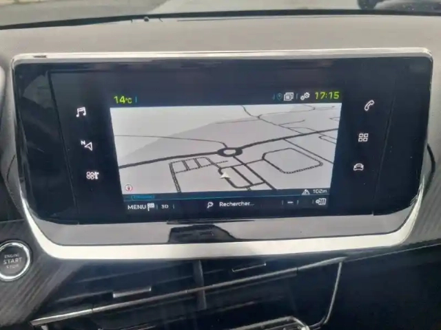 Peugeot 208 electrique 50 kwh 136ch — photo 18