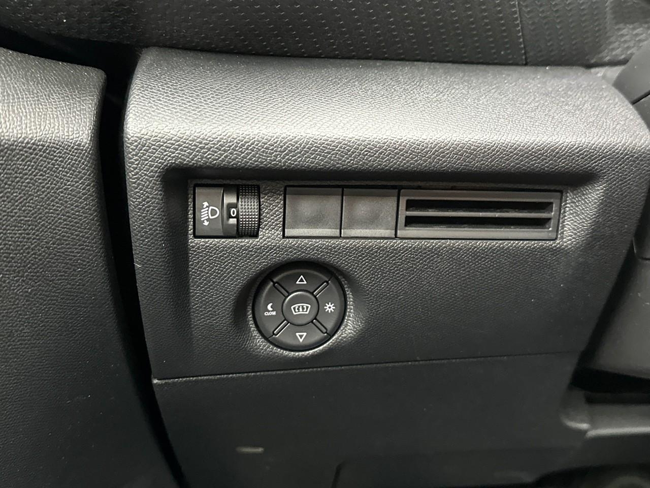 Citroën C4 puretech 130 eat8 max — photo 16
