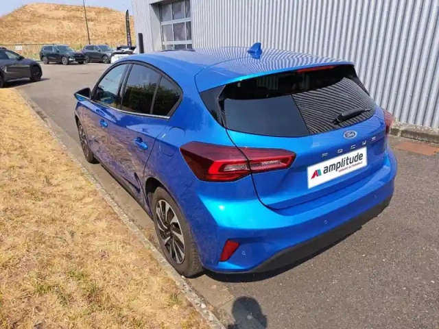 Ford Focus 1.5 ecoblue 115ch titanium x business bva8 — photo 7
