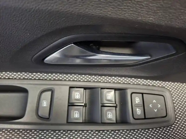 Dacia Sandero tce 90 — photo 17