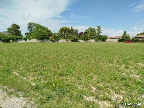 Terrain 605 m² Chabeuil