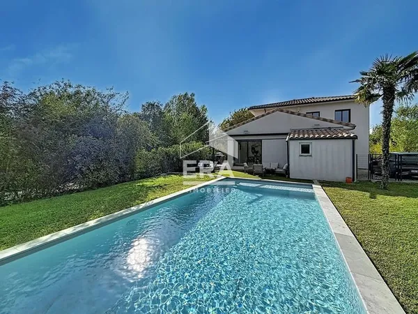 BOUC BEL AIR maison 227 m2 habitables