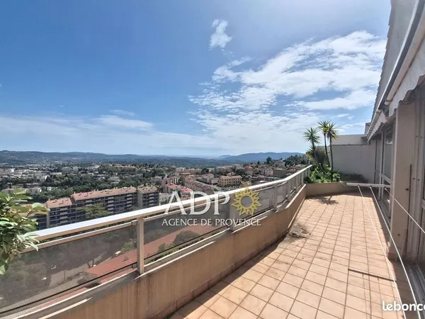 Appartement 4 pièces 102 m²