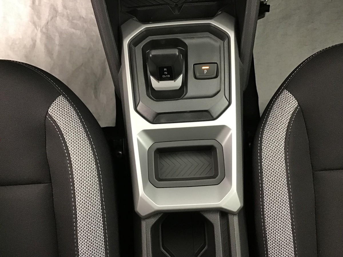 Dacia Duster — photo 23