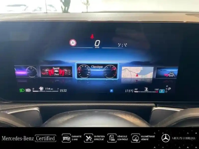 Mercedes Glb 200 d 150ch amg line 8g-dct — photo 12