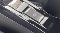 Peugeot 2008 e-2008 136ch Active — photo 17