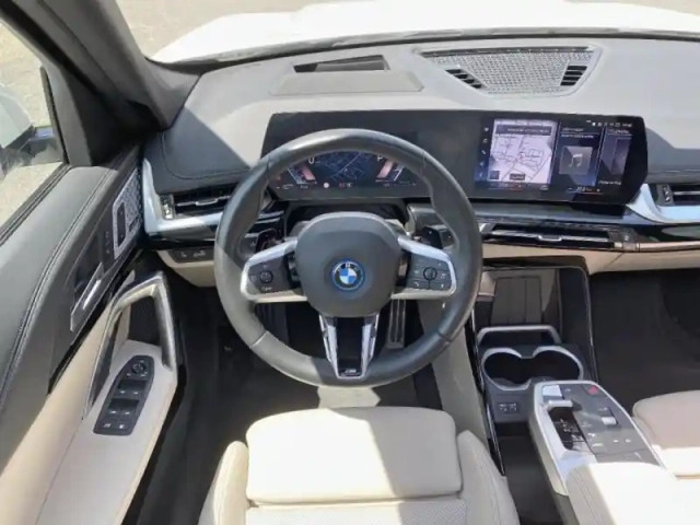 Bmw X1 xdrive30e 326ch m sport — photo 15