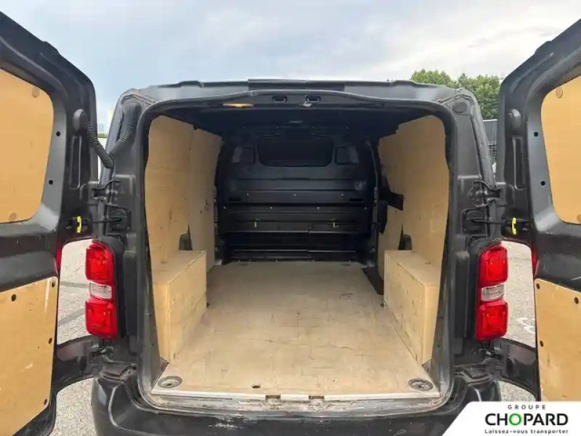 Fiat Scudo fourgon bluehdi 145 m s&amp;s eat8 — photo 6