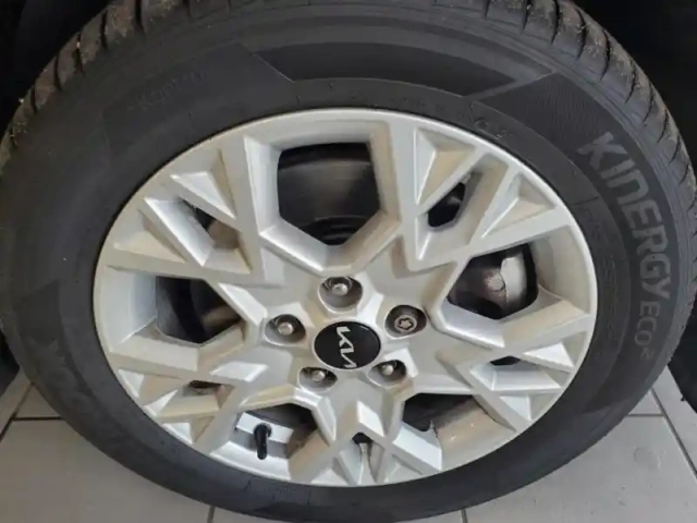 Kia Ceed 1.5 t-gdi 160ch active dct7 — photo 10