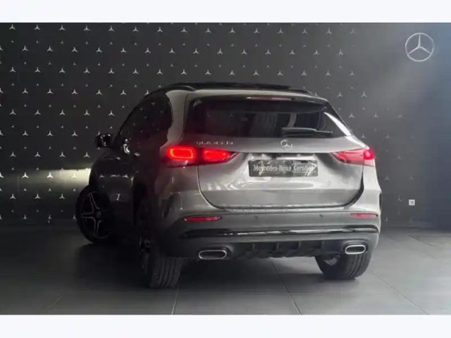 Mercedes Gla 250 e amg line — photo 44