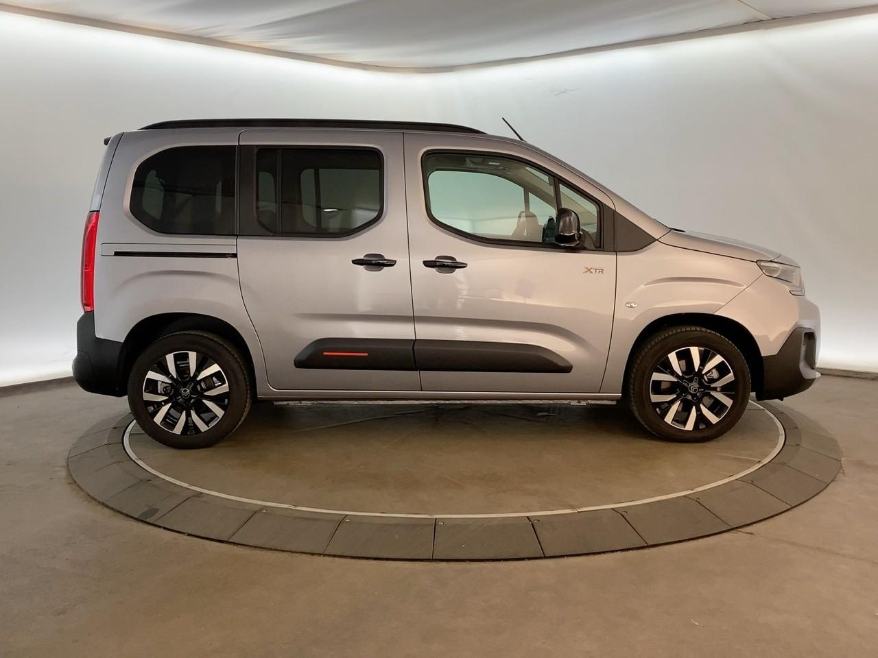 Citroën Berlingo diesel 100 ch m manuelle max — photo 4