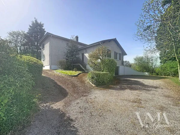 Maison 8 pièces 188 m²
