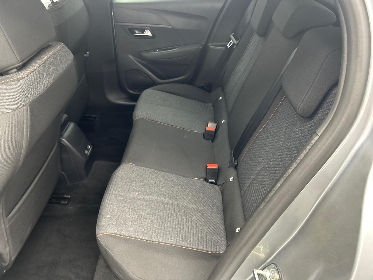 Peugeot 208 100 s&s bvm6 business — photo 13