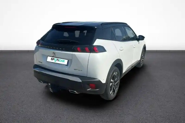 Peugeot 2008 puretech 130 s&amp;s eat8 — photo 32