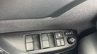 Toyota Yaris Cross 130h Design MC24 — photo 30