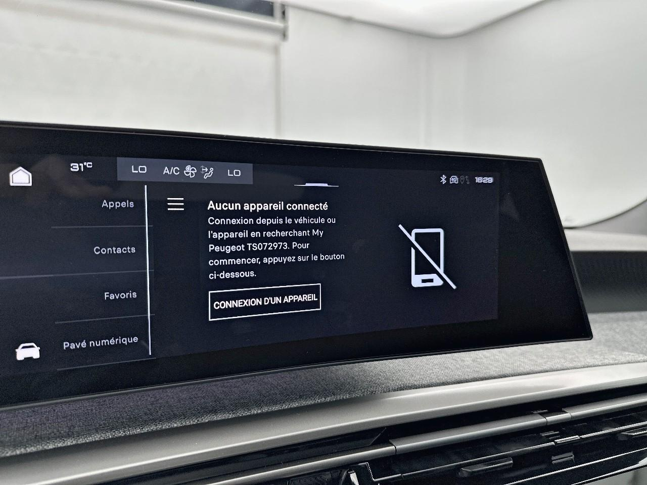 Peugeot 3008 hybrid 145 e-dcs6 allure — photo 23