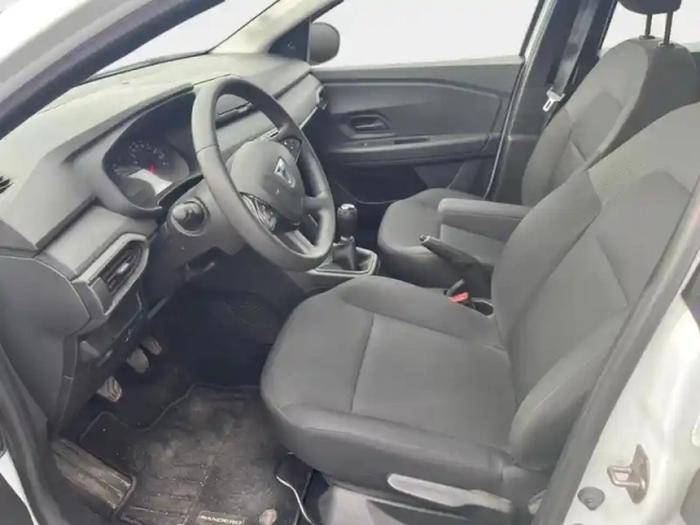 Dacia Sandero 1.0 sce 65ch essential — photo 14