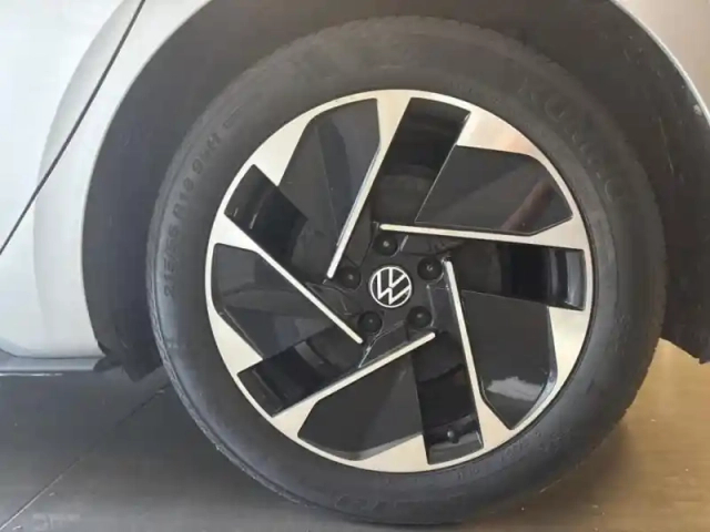 Volkswagen Id.3 145ch pro 58 kwh — photo 6