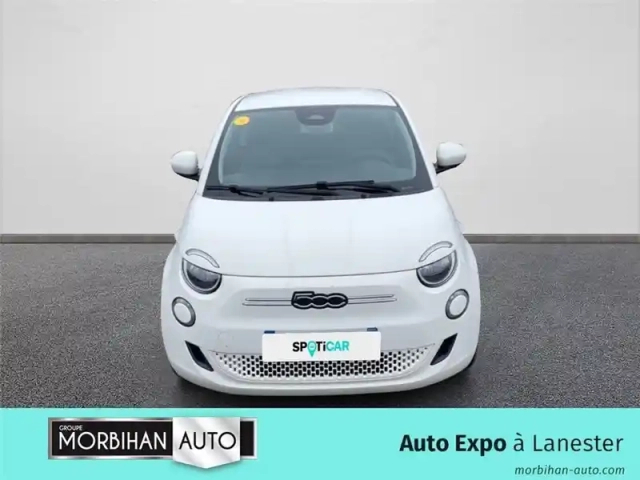 Fiat 500 3+1 e 95 ch — photo 34