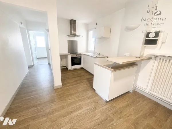 Vends t5 - 97 m² - Bourg-en-Bresse 01000