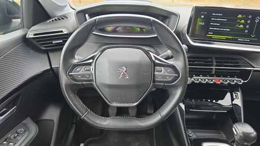 Peugeot 208 1.2 PureTech 100 - Allure – 2021 – 54998 km – Essence – Boîte Manuelle — photo 28