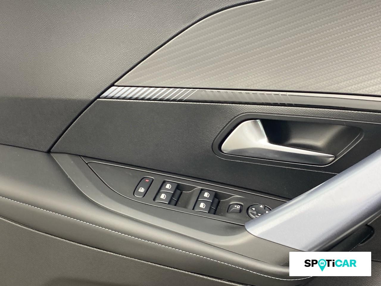 Peugeot 2008 1.2 puretech 130ch s&s allure eat8 — photo 18